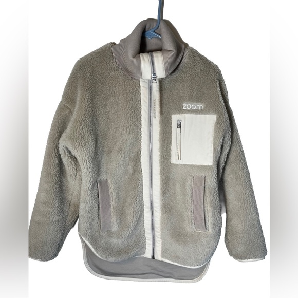 Varley Myla Zip-Through Jacket in Chateau Grey/ Sandshell Size S - Picture 3 of 8